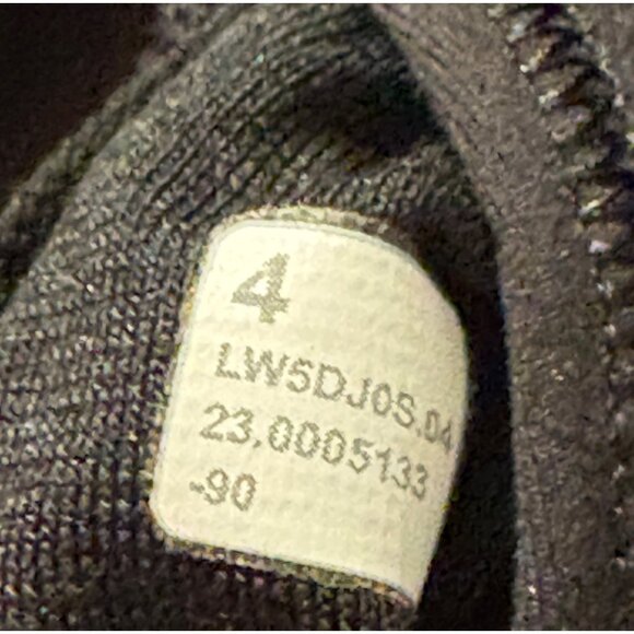 Like New Lululemon Wunder Train High Rise Tight 28" Gym Leggings Black size 4 - Picture 12 of 12